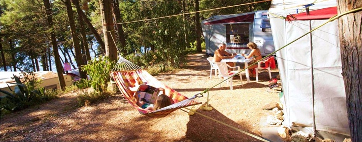 Caravan in affitto nel campeggio Bijar