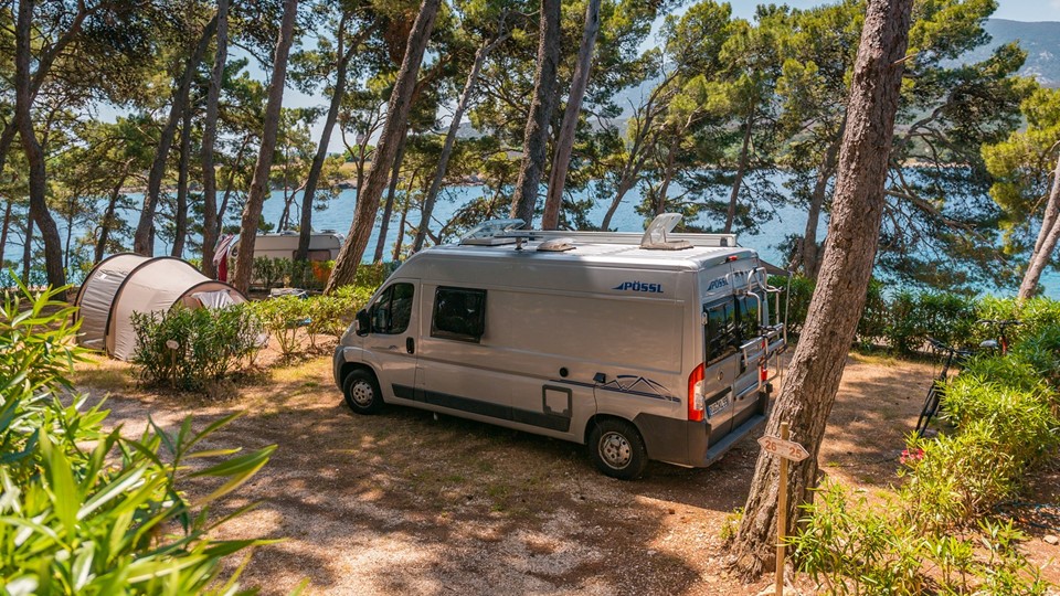 Warum sollten Sie sich für einen Campingurlaub auf Cres oder Lošinj entscheiden?